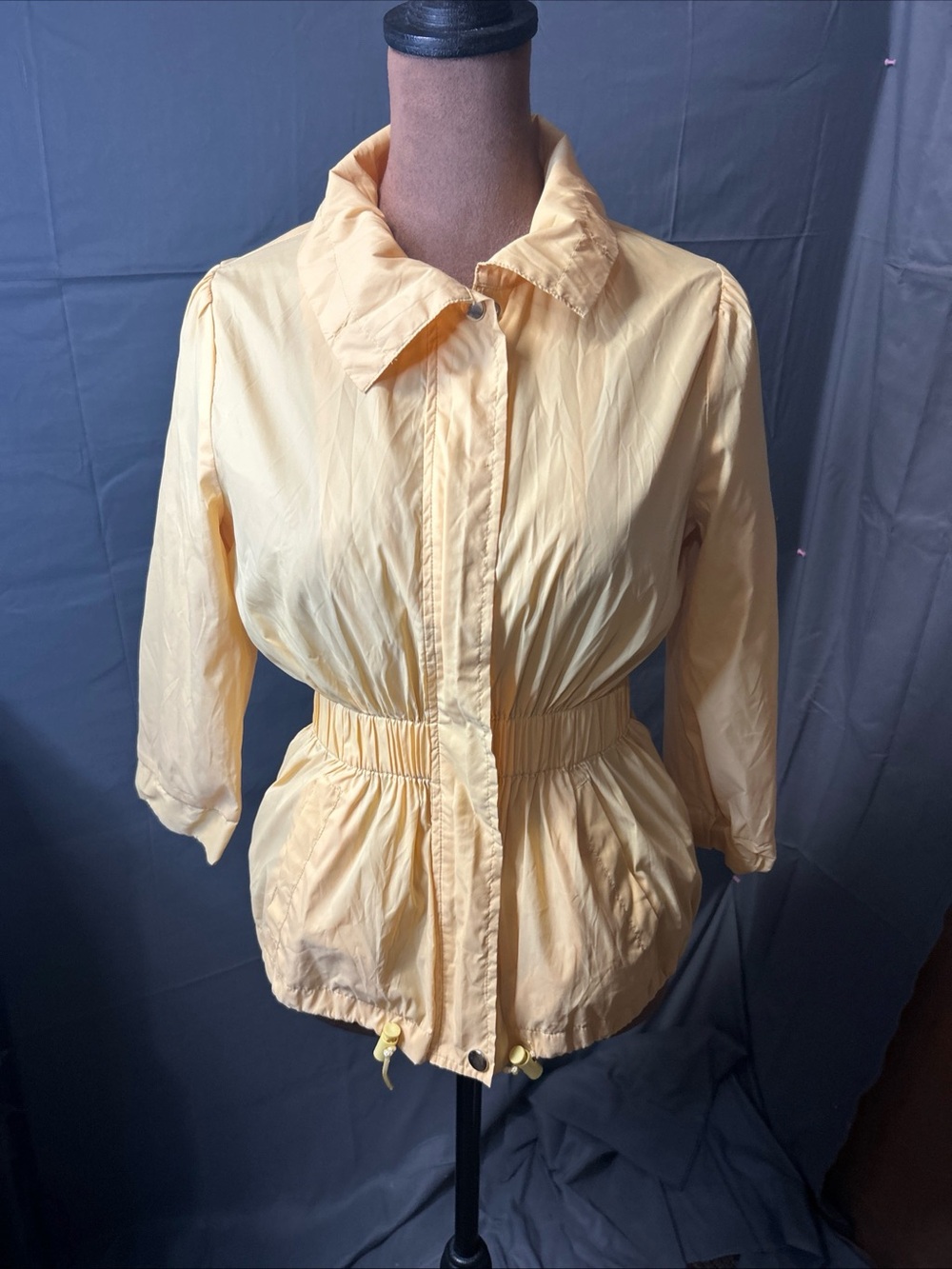 VTG Y2K Forever 21 Rose Tag Cinch Waist Jacket Butter Yellow Windbreaker Small